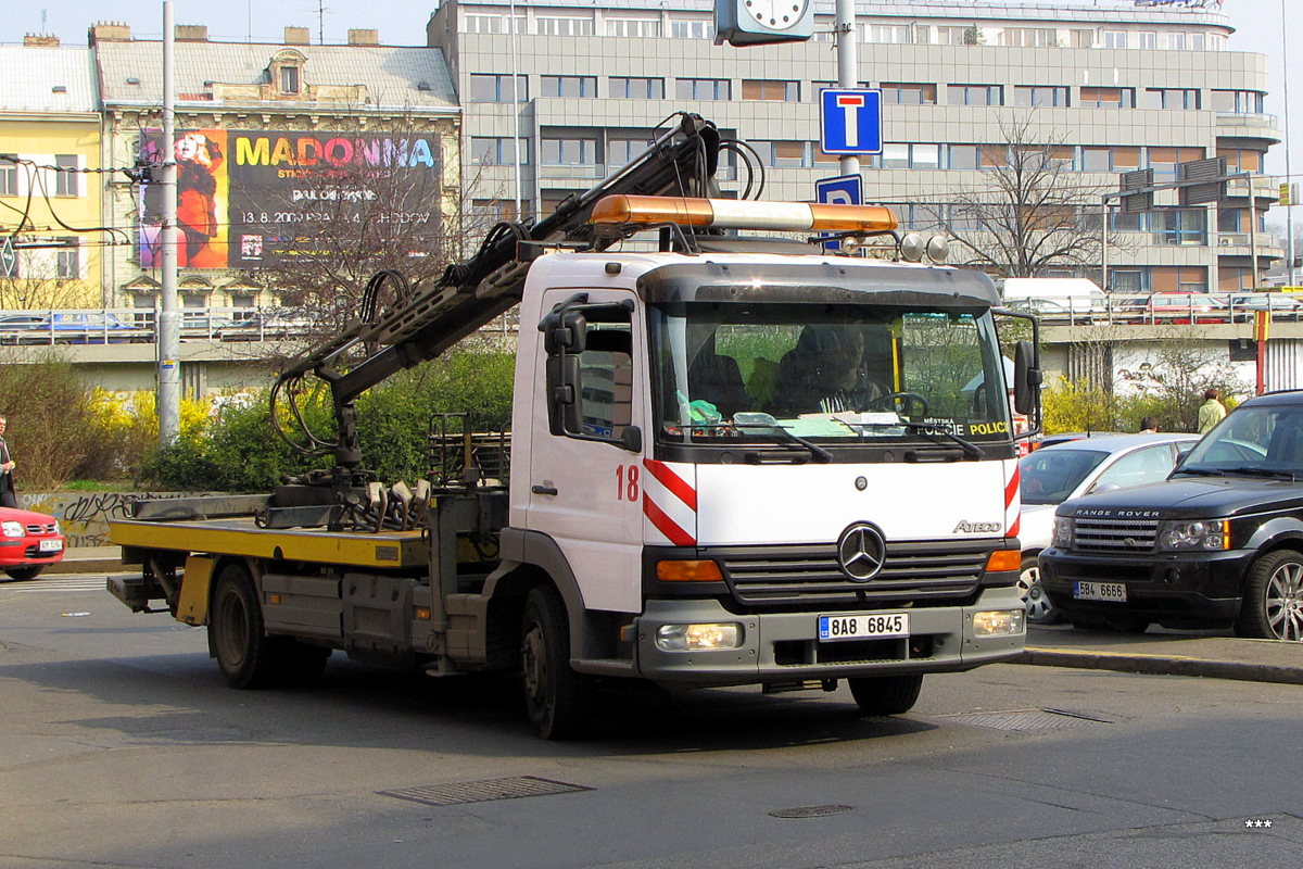 Эвакуатор на базе Mercedes-Benz Atego, #18. Чехия, Прага