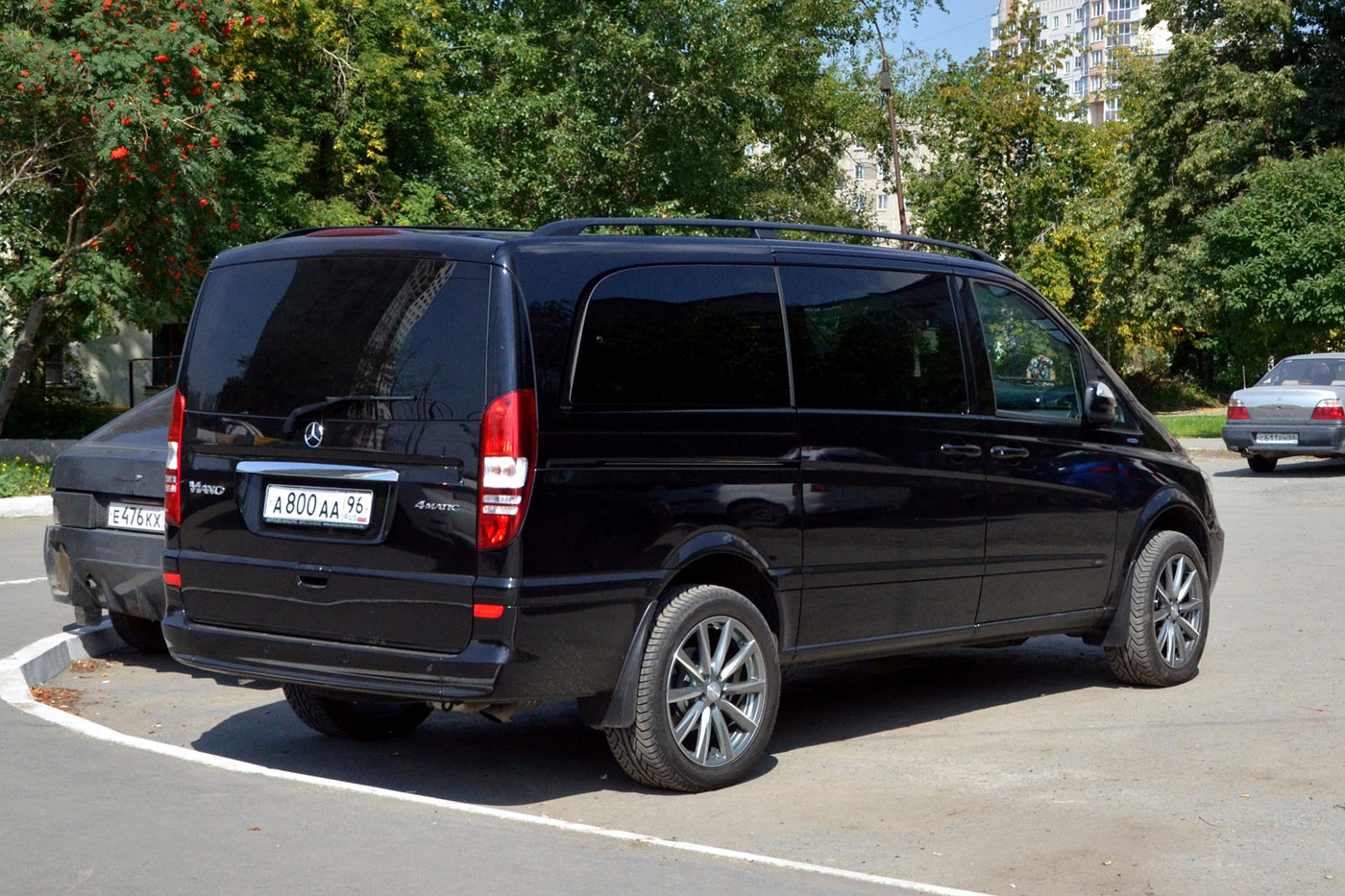 Микроавтобус Mercedes-Benz Viano #А 800 АА 96 . Екатеринбург (Свердловск)