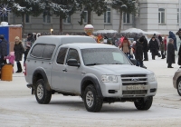 Пикап Ford Ranger #А 645 КУ 45. Курган, улица Гоголя