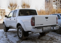 Пикап Nissan NP300 #Н 111 ХО 72 . Тюмень, улица 50 лет Октября