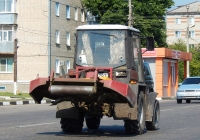 Трактор Беларус-320* #0797 ЕС 31 с навесной газонокосилкой. Белгородская область, г. Алексеевка, ул Маяковского