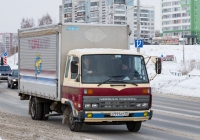 Фургон на шасси Nissan Diesel Condor #О 111 АТ 70. Томск, улица Клюева