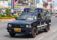 Пикап Mazda B2500 #10-1499, оборудованный для перевозки пассажиров. Таиланд, Районг