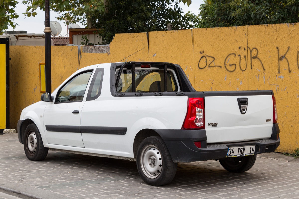 Пикап Dacia Logan #34 YRN 14. Турция, Стамбул