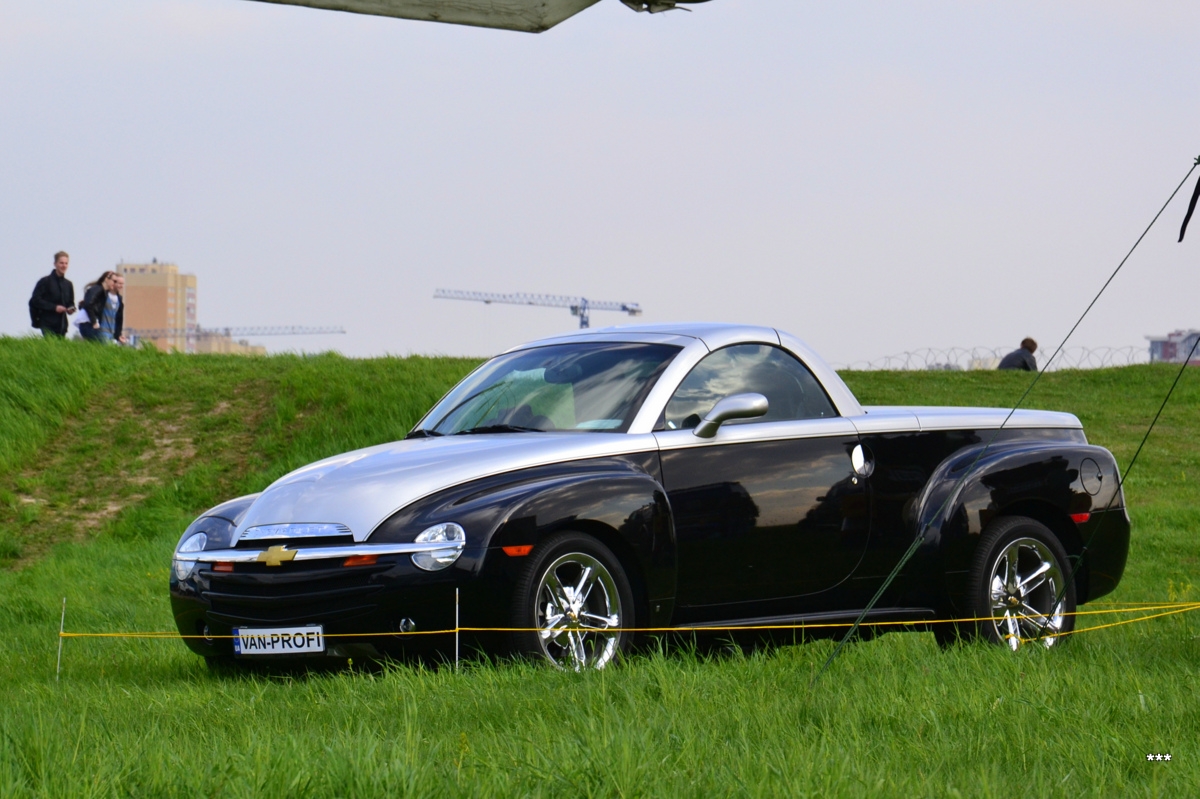 Пикап Chevrolet SSR. Украина, Киев, Государственный музей авиации