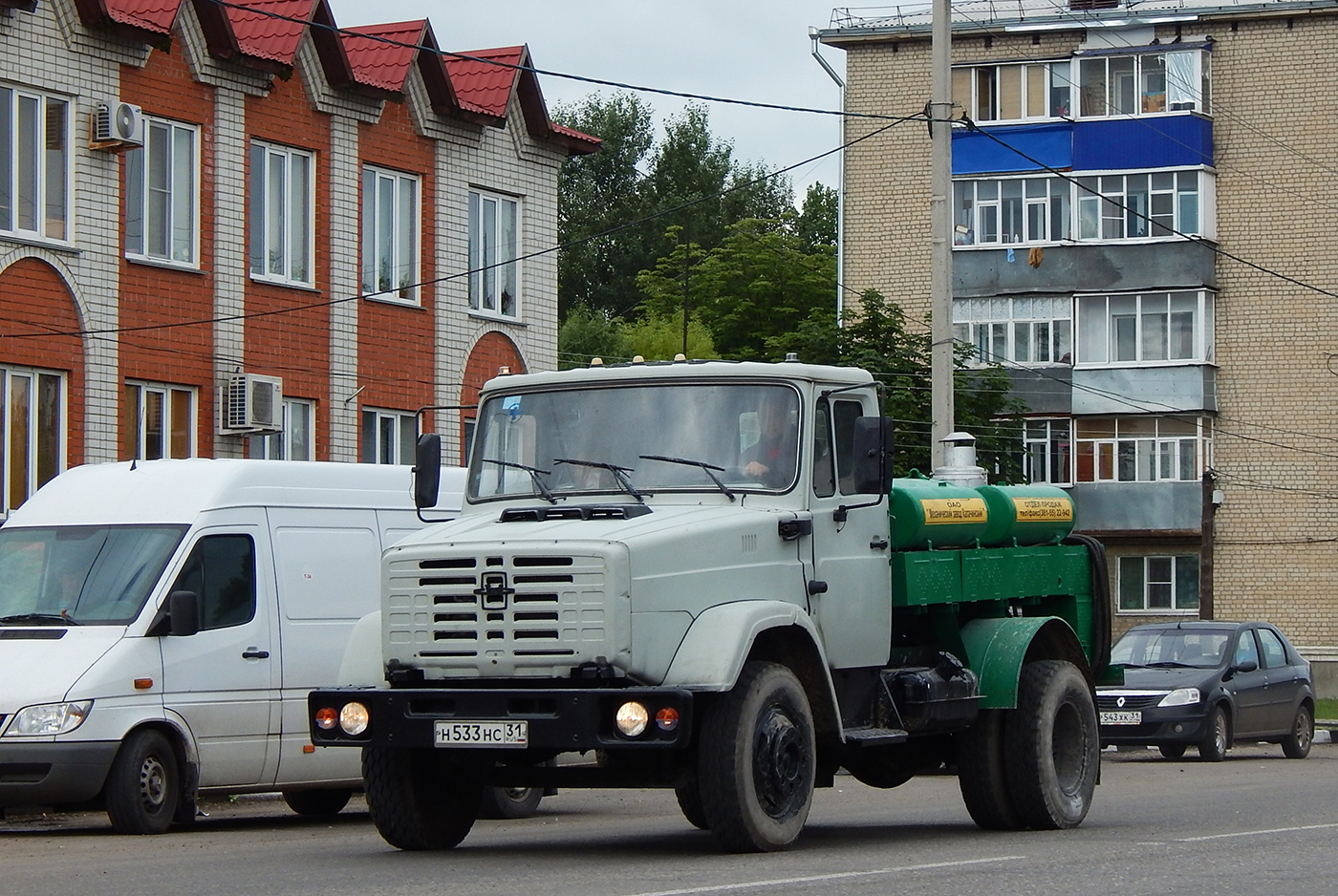 Дезинфекционная установка ДУК-1 на шасси ЗиЛ-433362 # Н 533 НС 31. Белгородская область, г. Алексеевка, ул. Маяковского