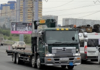 Платформа с КМУ на шасси Hino Profia #С 807 ОР 55. Омская область, город Омск, улица Лукашевича