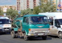 Ассенизационная цистерна на шасси Hino Ranger (2 поколение) #Р 400 АР 55). Омская область, город Омск, улица Лукашевича