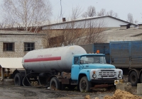 Седельный тягач ЗИЛ-441510 # Е 433 ММ 31 с полуприцепом-пропановозом. Белгородская область, г. Алексеевка, ул. Привокзальная