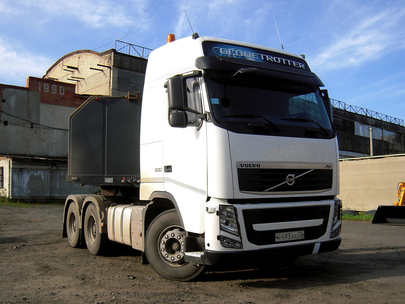Седельный тягач Volvo FH500 #Н 493 ХХ 72 . Свердловская область, Луговской
