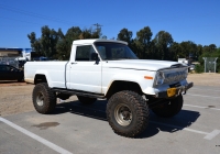 Jeep J10 pickup. Израиль, Эмек-Хефер