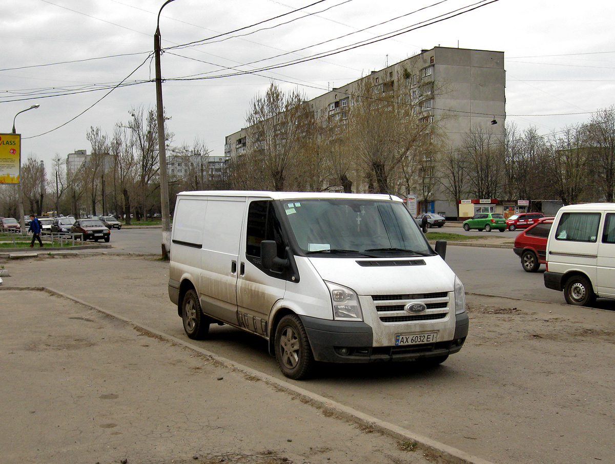 Грузовой фургон Ford Transit #АХ 6032 EI. Харьковская область, г. Харьков, Салтовское шоссе