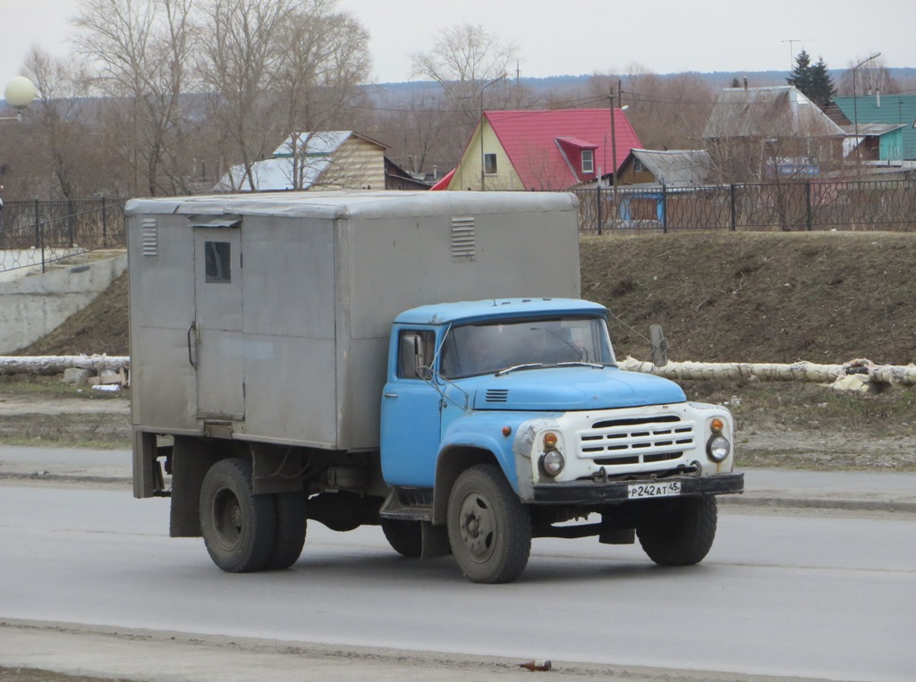 Аварийно-ремонтная машина водоканала на шасси ЗиЛ-431412 #Р 242 АТ 45. Курган, улица Климова