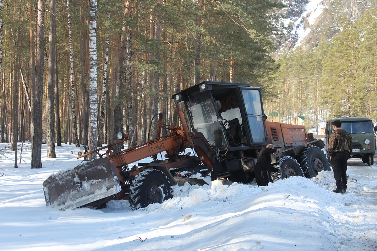 Автогрейдер ГС-14.02. Республика Алтай, Чемальский район