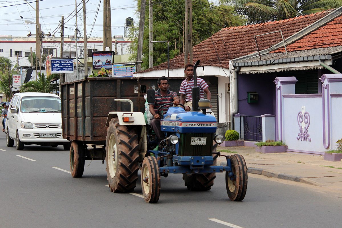 Трактор. Sri Lanka