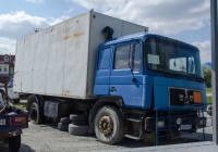Фургон MAN #О 653 МТ 72  . Тюмень, улица Николая Чаплина 