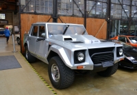 Пикап Lamborghini LM002. Германия, Северный-Рейн-Вестфалия, Дюссельдорф, выставка классичесских автомобилей