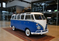 Микроавтобус Volkswagen Transporter T1. Германия, Северный-Рейн-Вестфалия, Дюссельдорф, выставка классичесских автомобилей