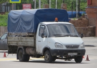 Автомобиль для нанесения дорожной разметки на шасси ГАЗ-3302 "Газель" #X 923 KO 45. Курган, улица Ленина