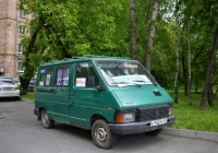 Микроавтобус Renault Trafic #О 742 РУ 97. Москва, улица Бориса Галушкина 