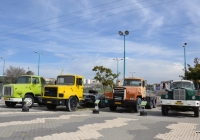 Седельные тягачи Ford, DAF и Mack.  Израиль, Рамла, музей грузового транспорта 
