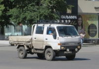Автомобиль Toyota Hiace #Е 841 ХА 125.  Курган, улица Куйбышева 