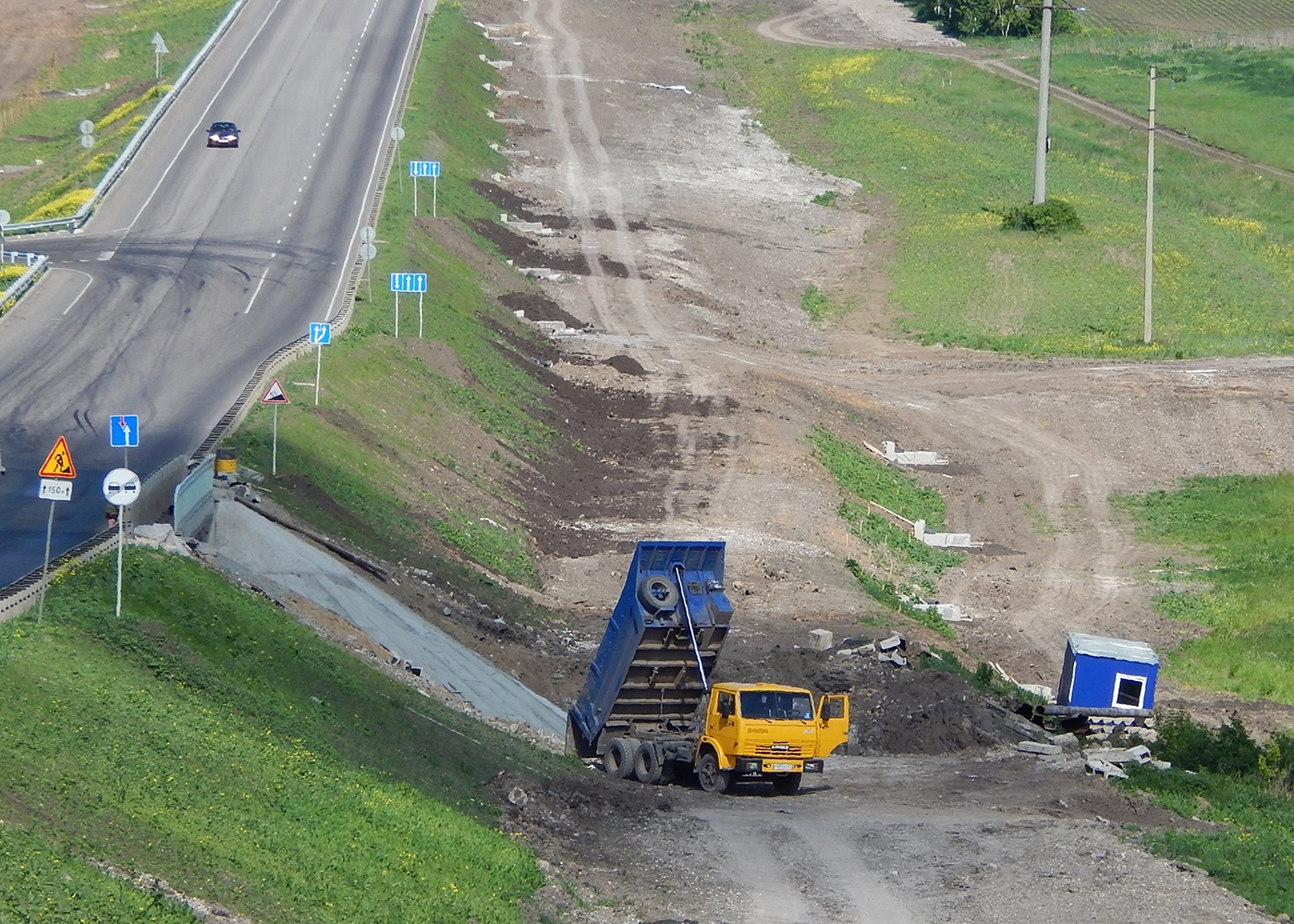 Самосвал КамАЗ-55111 # Р 634 УС 31. Белгородская область, Алексеевский район, автодорога Р-185 "Белгород - Павловск"