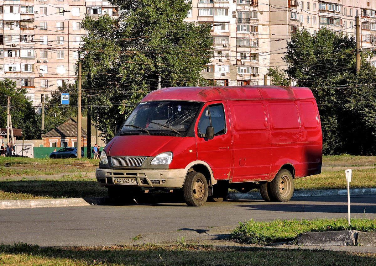Грузовой фургон ГАЗ 2705 "Газель" #АХ 1023 ВI. Харьковская область, г. Харьков, проспект Тракторостроителей