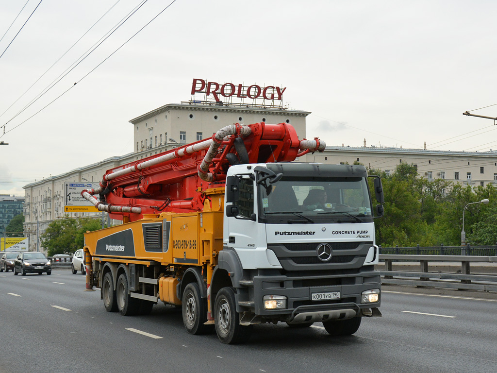 Бетононасос на шасси Mercedes-Benz Axor #К 001 УВ 190. Москва, Ленинградское шоссе 