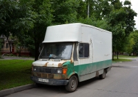Цельнометаллический фургон на Mercedes-Benz T1 #С 748 УВ 197. Москва, улица Приорова