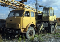 Автокран КС-3562Б на шасси МАЗ-5334 #Н 915 ВЕ 72 . Тюмень, улица Гилевская роща