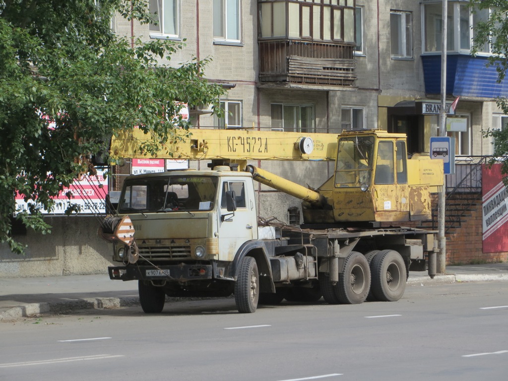 Автокран КС-4572А на шасси КамАЗ-53213 #К 907 АР 45. Курган, улица Карла Маркса
