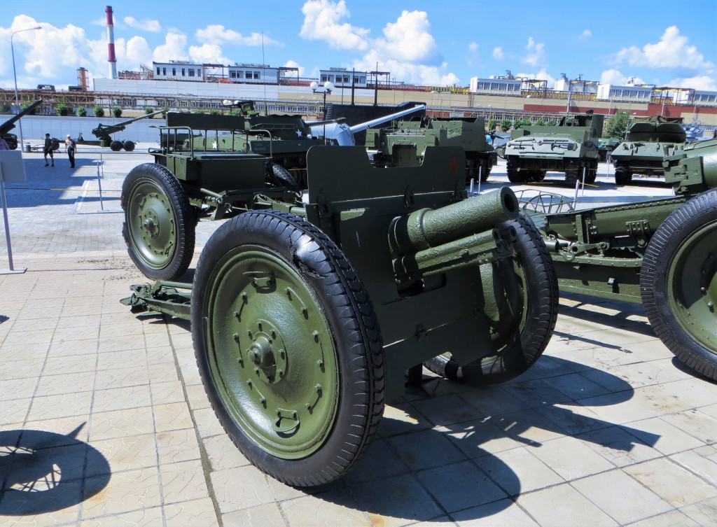 76-мм полковая пушка образца 1927 года. Свердловская область, Верхняя Пышма, музей "Боевая Слава Урала"