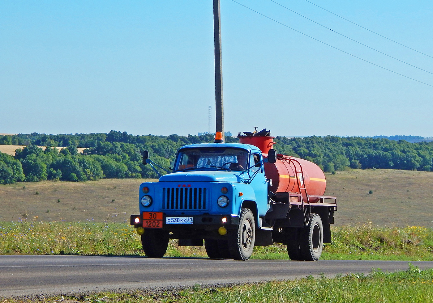 Автоцистерна топливная на шасси ГАЗ-53-12 # О 538 КХ 31. Белгородская область, Ровеньский район