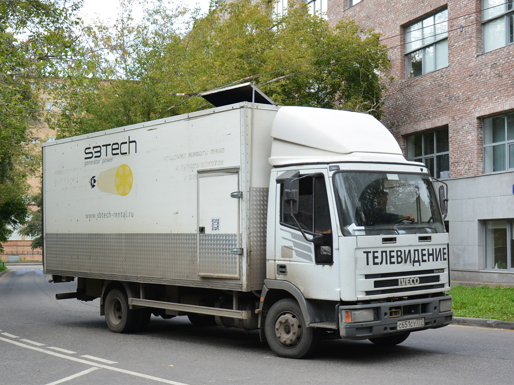 Фургон на шасси Iveco Tector #С 651 СУ 777. Москва, Угловой переулок 