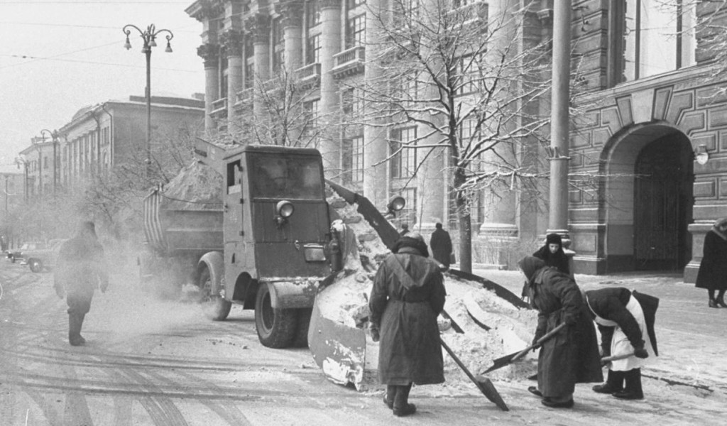 Снегоочиститель 2С-3. Москва, Моховая улица