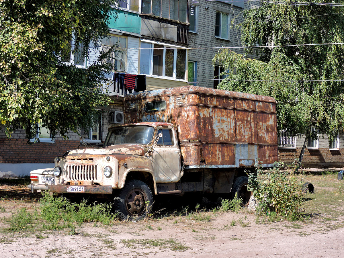Фургон на шасси ГАЗ-52-01 #Ц 5091 ХА. Харьковская область, пгт Васищево, Вишневая улица