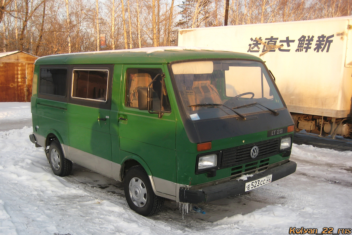 Микроавтобус Volkswagen LT28. Алтайский край, Барнаул, Павловский тракт