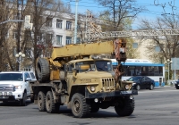 Автокран КС-3574 "Ивановец" на шасси Урал-5557 # В 561 КО 31. г. Белгород, проспект Богдана Хмельницкого / Студенческая улица