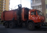 Мусоровоз КО-440-5 на шасси КамАЗ-65115. Тюмень, мкр. Ямальский-2
