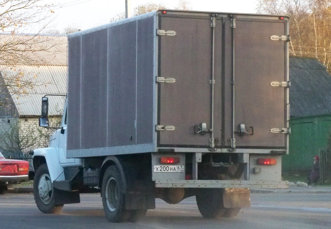 Автофургон на шасси ГАЗ-3309  #Х 200 НА 67. Россия, Смоленская область, Шумячи