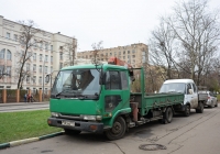 Бортовой грузовой автомобиль Nissan Diesel с КМУ #Р 561 АО 777. Москва, Михалковская улица 