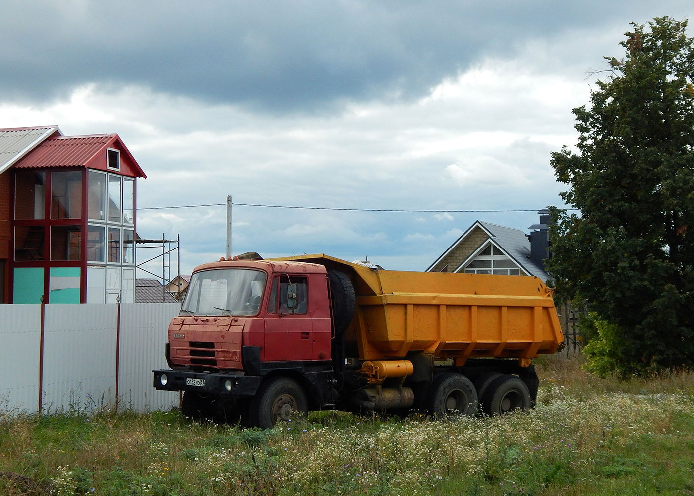 Самосвал Tatra T815 # О 152 НО 31. Белгородская область, Белгородский район, п. Новосадовый