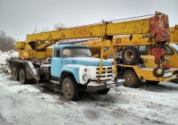 Автокран КС-3575А на шасси ЗиЛ-133ГЯ #К 701 ВР 63. Самарская обл., пос. Петра Дубрава, ул. Климова