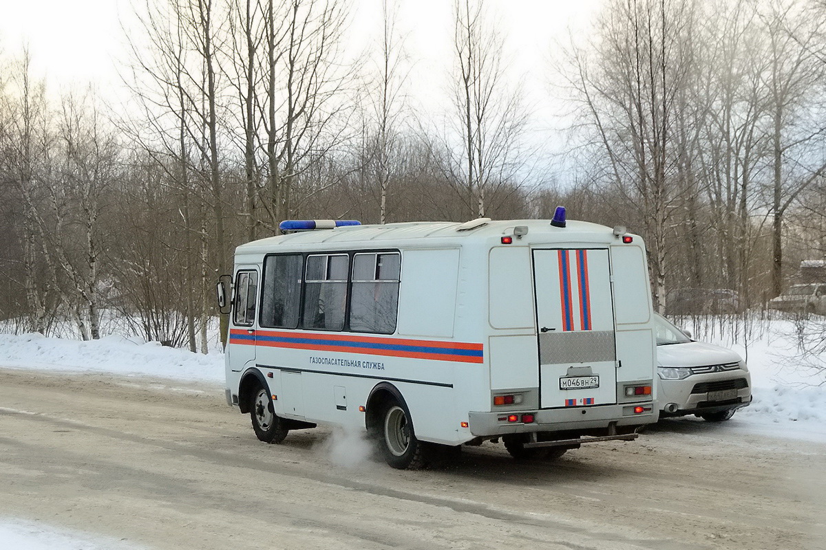 Автобус ПАЗ-32053-20 газоспасательной службы #М 046 ВН 29. Россия, Архангельская область, Новодвинск, улица Мельникова