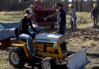 Минитрактор Cub Cadet. США, Колорадо-Спрингс