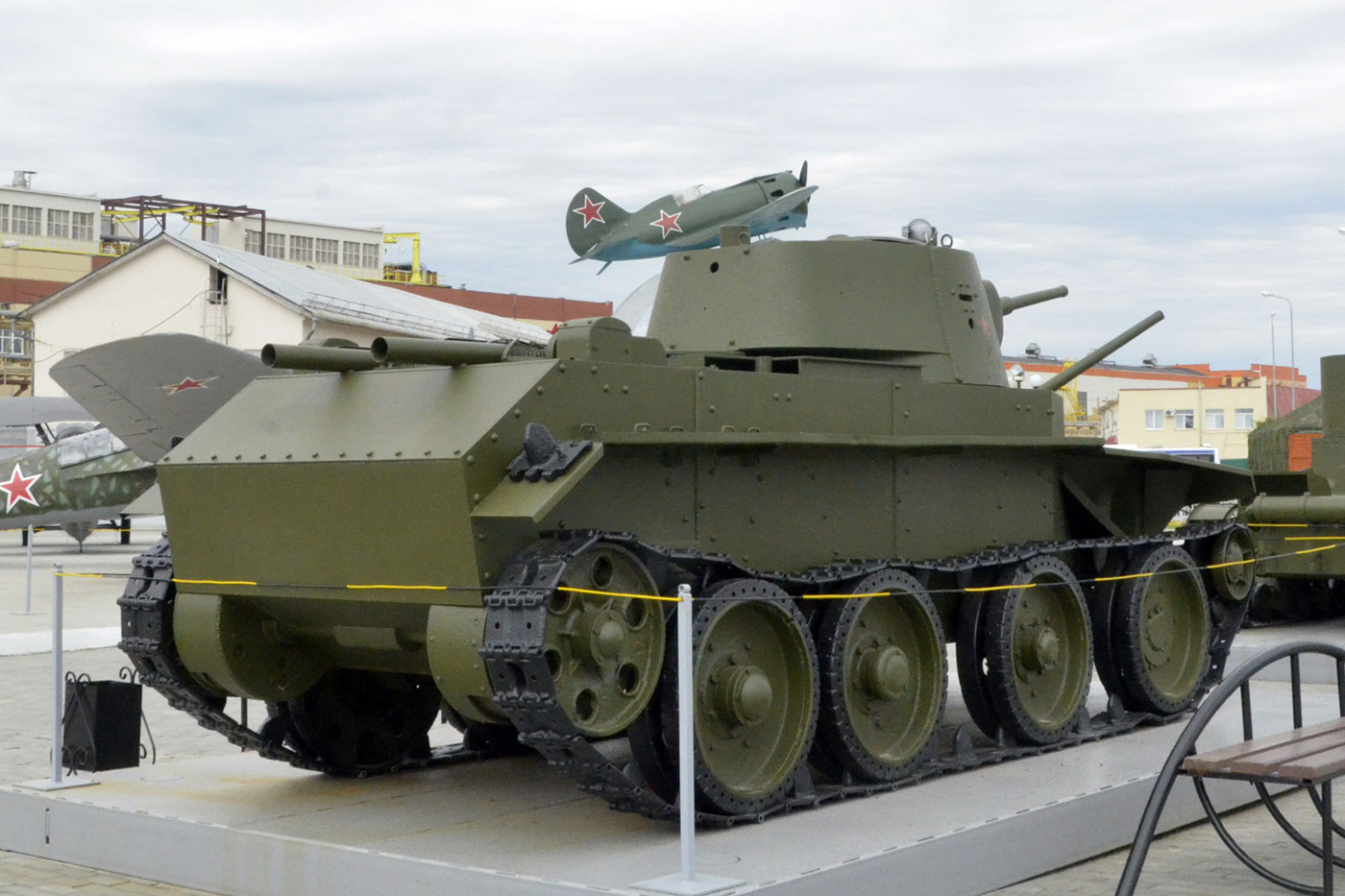 Танк БТ-7. Верхняя Свердловская область, Верхняя Пышма, музей "Боевая Слава Урала"