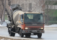 Бетоносмеситель на шасси Isuzu Forward #В 663 ЕХ 45. Курган, улица Ленина