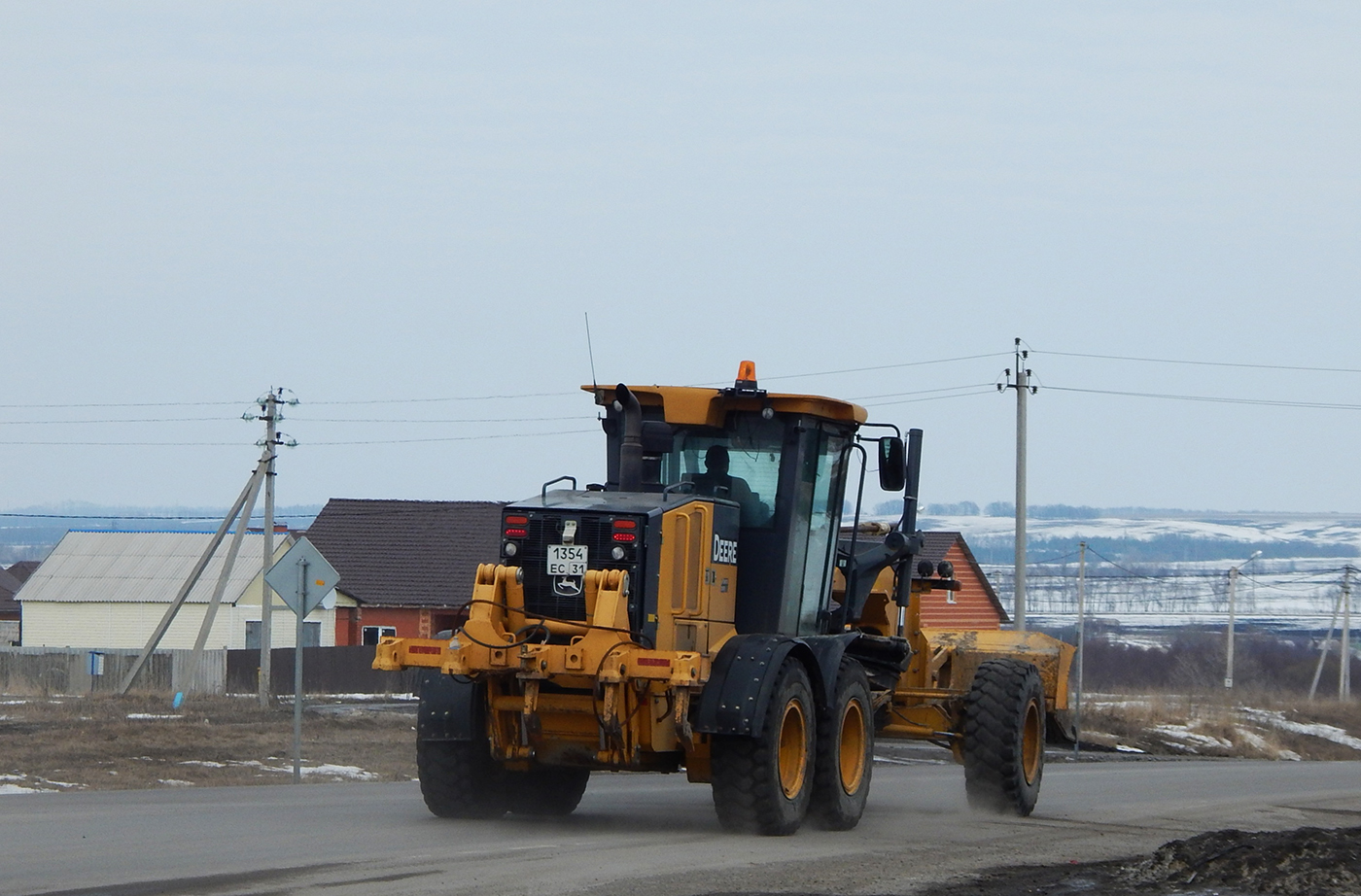 Автогрейдер John Deer 872G #1354 ЕС 31. Белгородская область, г. Новый Оскол, ул. Магистральная