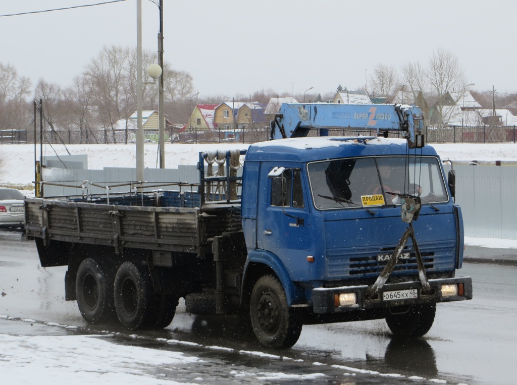 Бортовой грузовик с КМУ на шасси КамАЗ-53215 #О 645 КХ 45.  Курган, улица Климова